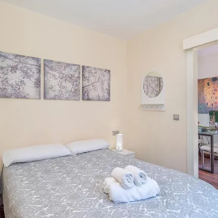 Apartment Close To The Beach * 托雷莫利诺斯